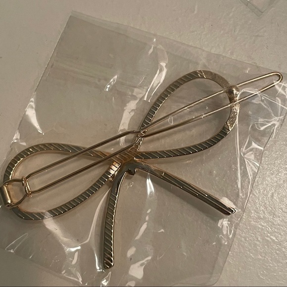 HAIR CLIPS - Picture 9 of 11